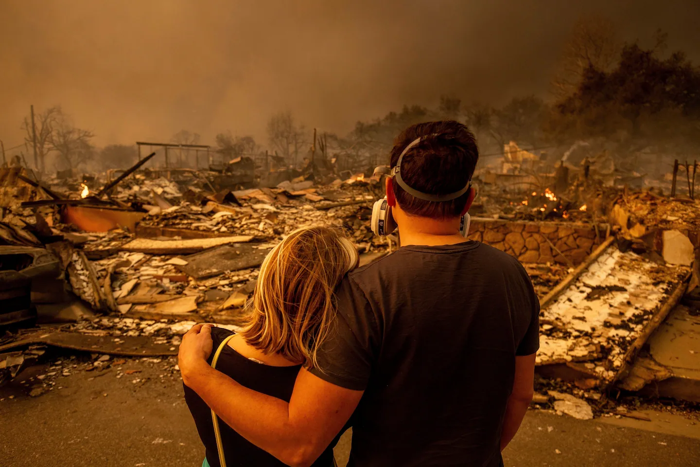 LA fire victims decide whether or not to accept a settlement