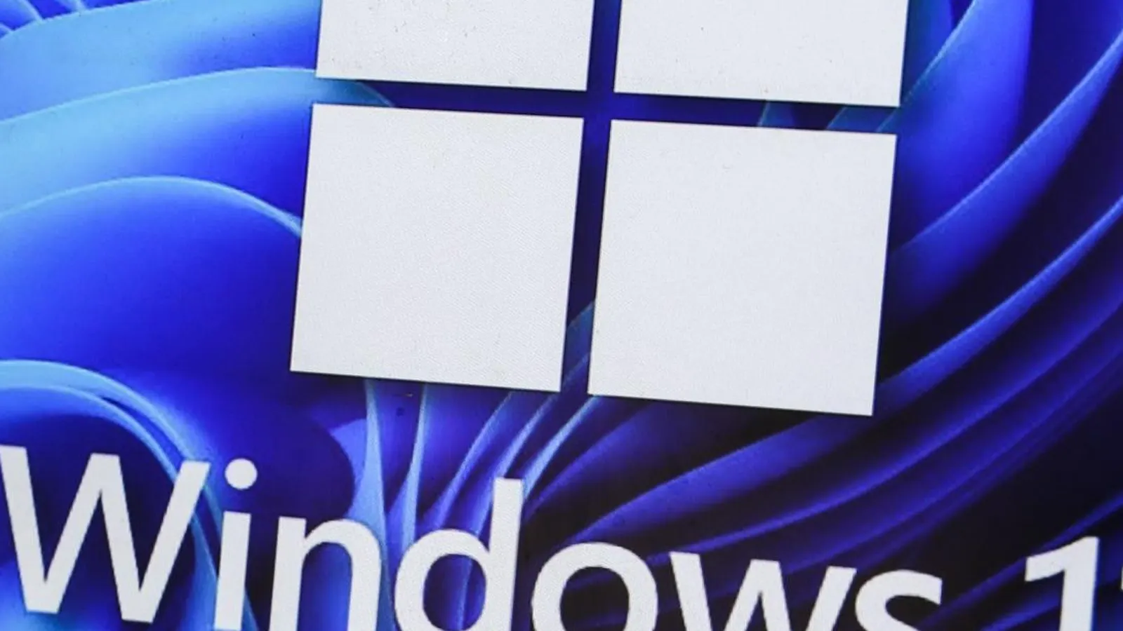 Microsoft Issues 2 Emergency Windows Updates—What You Do Now