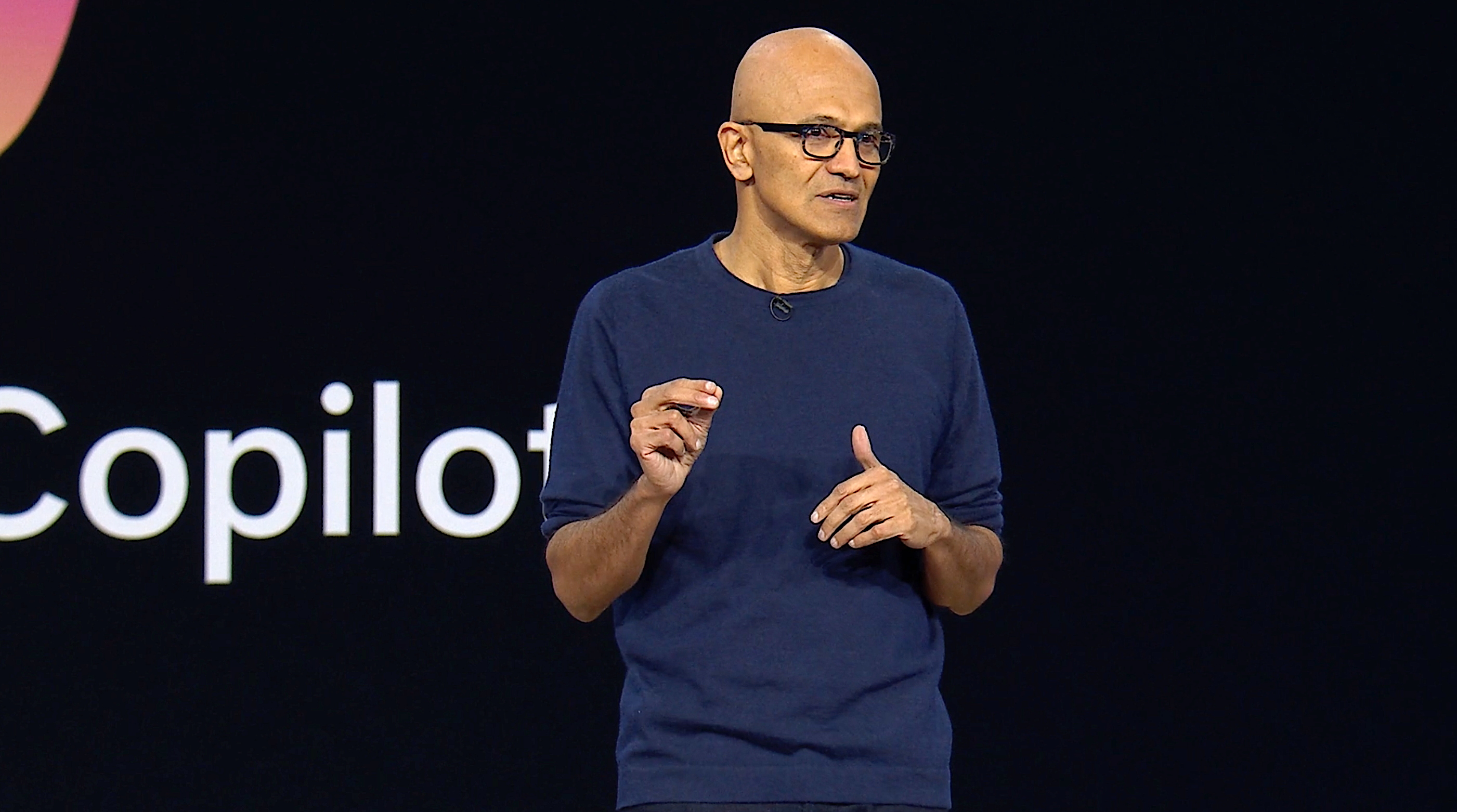 Microsoft's stock falls on AI spending concerns and lack of clarity about OpenAI