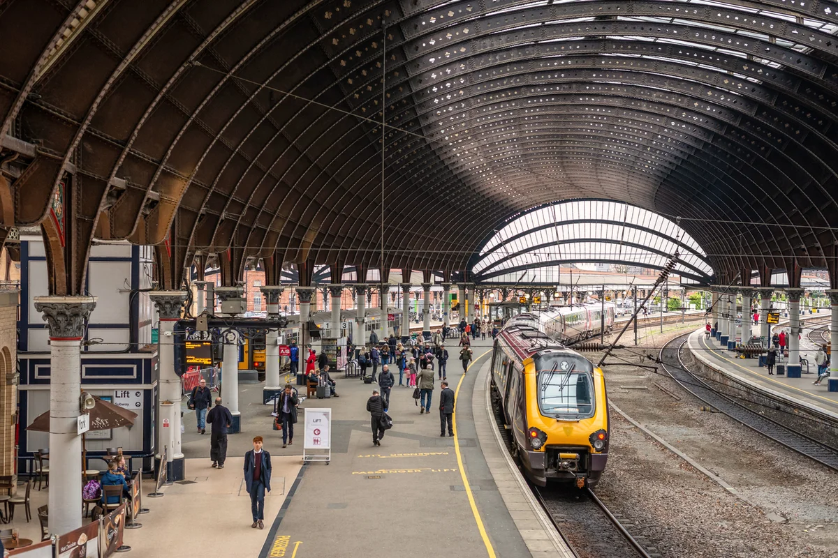 Misery weekend for UK rail passengers as key intercity lines are cut
