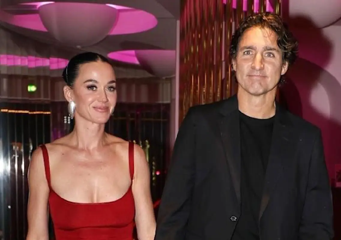 Katy Perry and Justin Trudeau make it official in Paris, thanks to Jeff Bezoz Wife