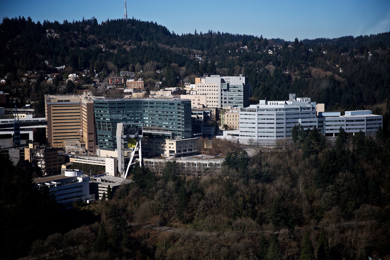 700 OHSU medical professionals vote to authorize strike