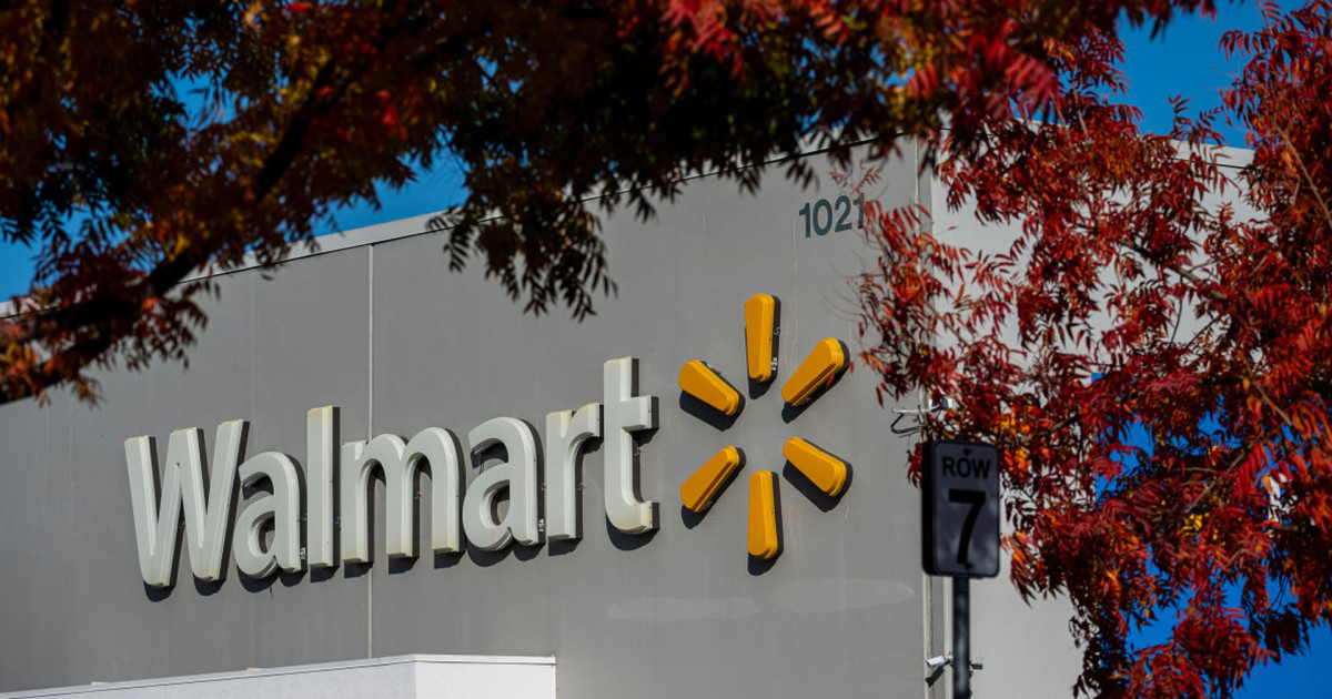 Walmart is selling a $700 robot vacuum and mop for just $270