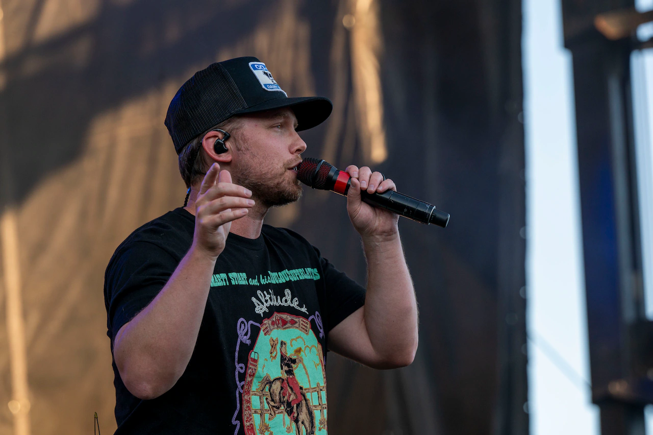 Country music singer sued after beer can thrown from stage caused ‘severe’ injury