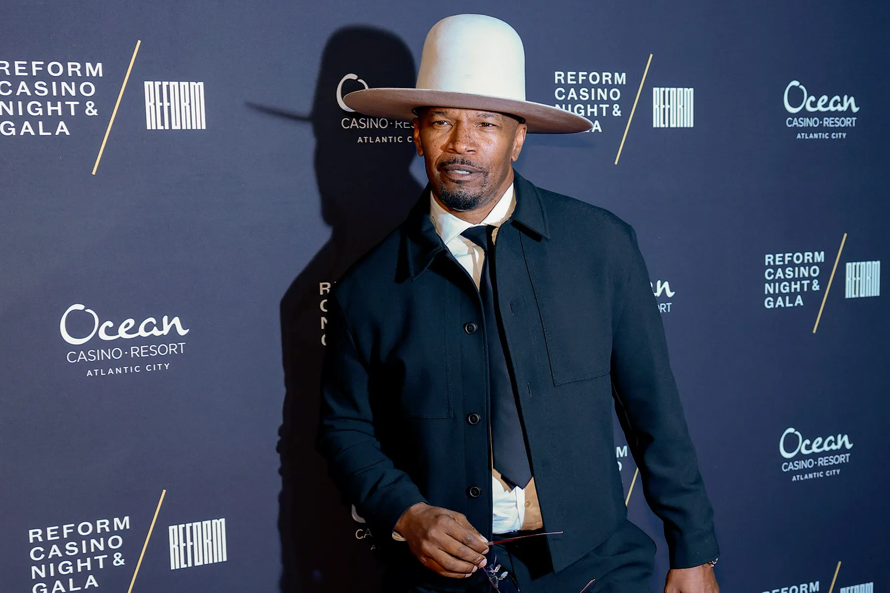 Jamie Foxx Defends GloRilla After Concertgoer Threw Object at Her: ‘Y’all Don’t Deserve This S–t’