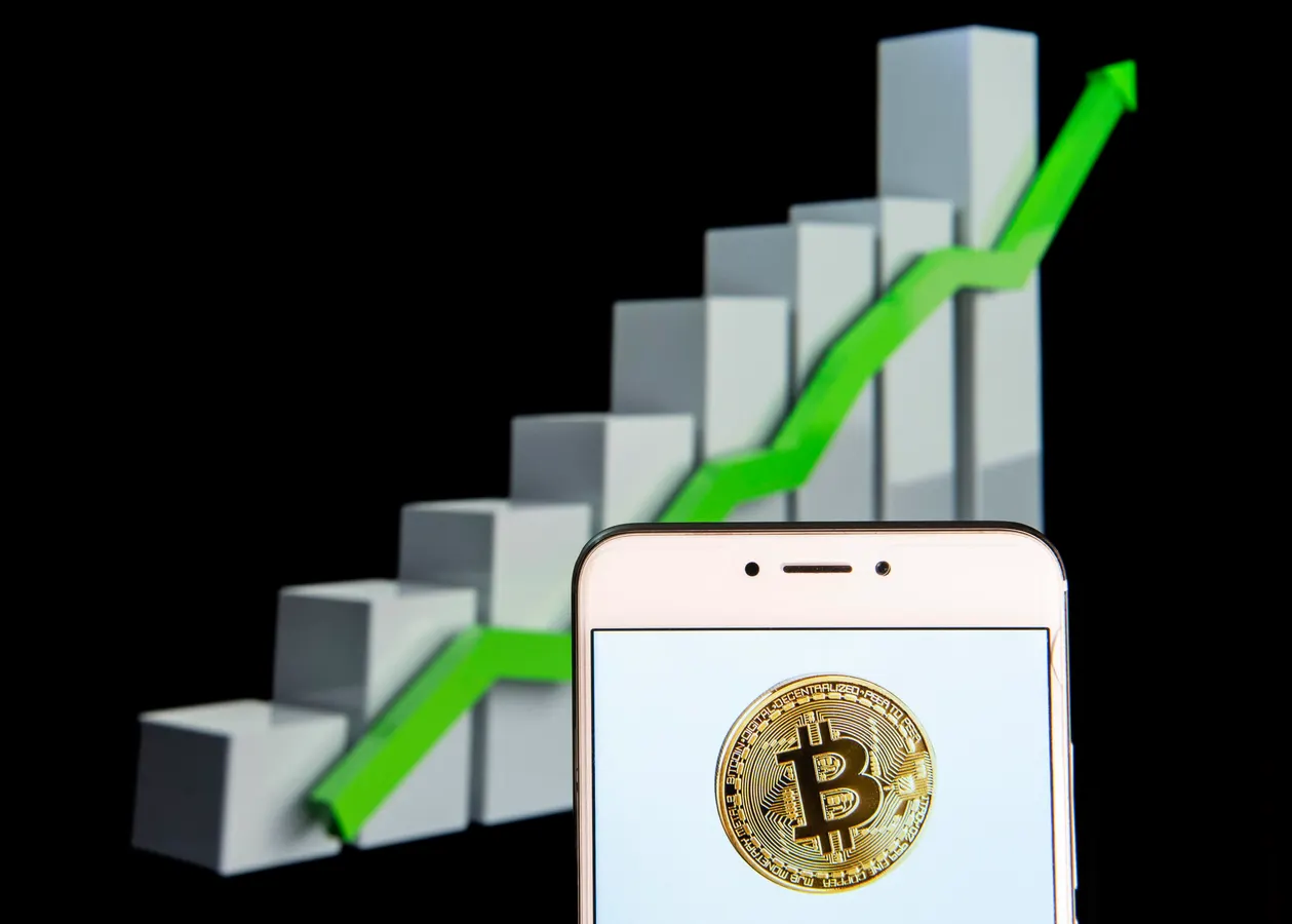 Five Of The Most Controversial Crypto Moments In 2025