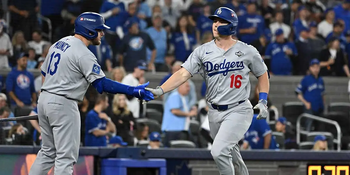 Dodgers’ Will Smith, Max Muncy break World Series Game 2 open with solo bombs