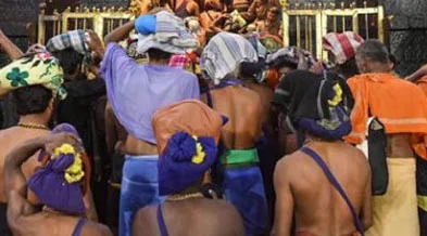 ശബരിമല തീര്ഥാടനം: എന്ട്രി പോയിന്റുകളില് ബുക്കിംഗ് , അപ്പവും അരവണയും 50 ലക്ഷം പായ്ക്ക് ബഫര് സ്റ്റോക്ക്