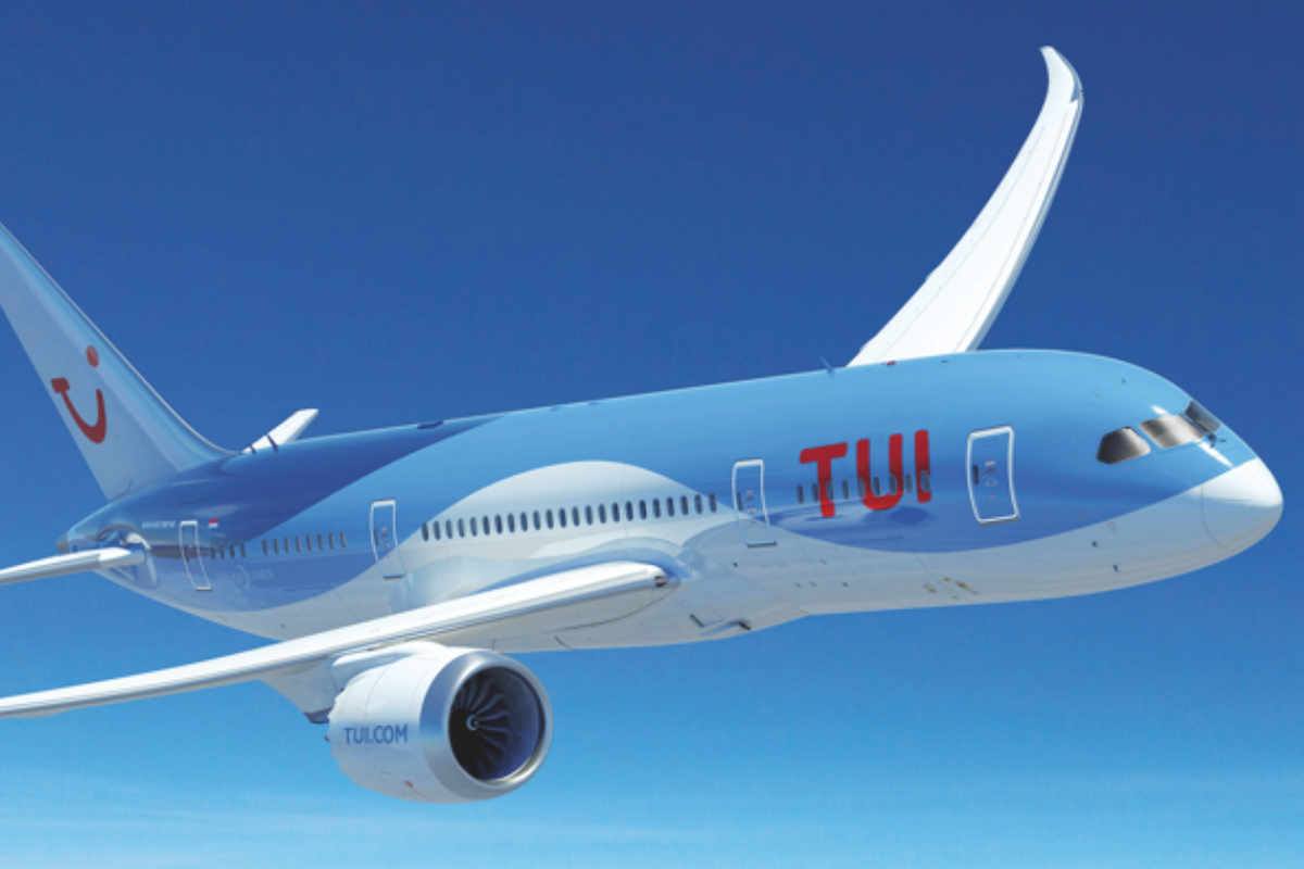 Tui flying out empty planes to rescue stranded holidaymakers from Hurricane Melissa