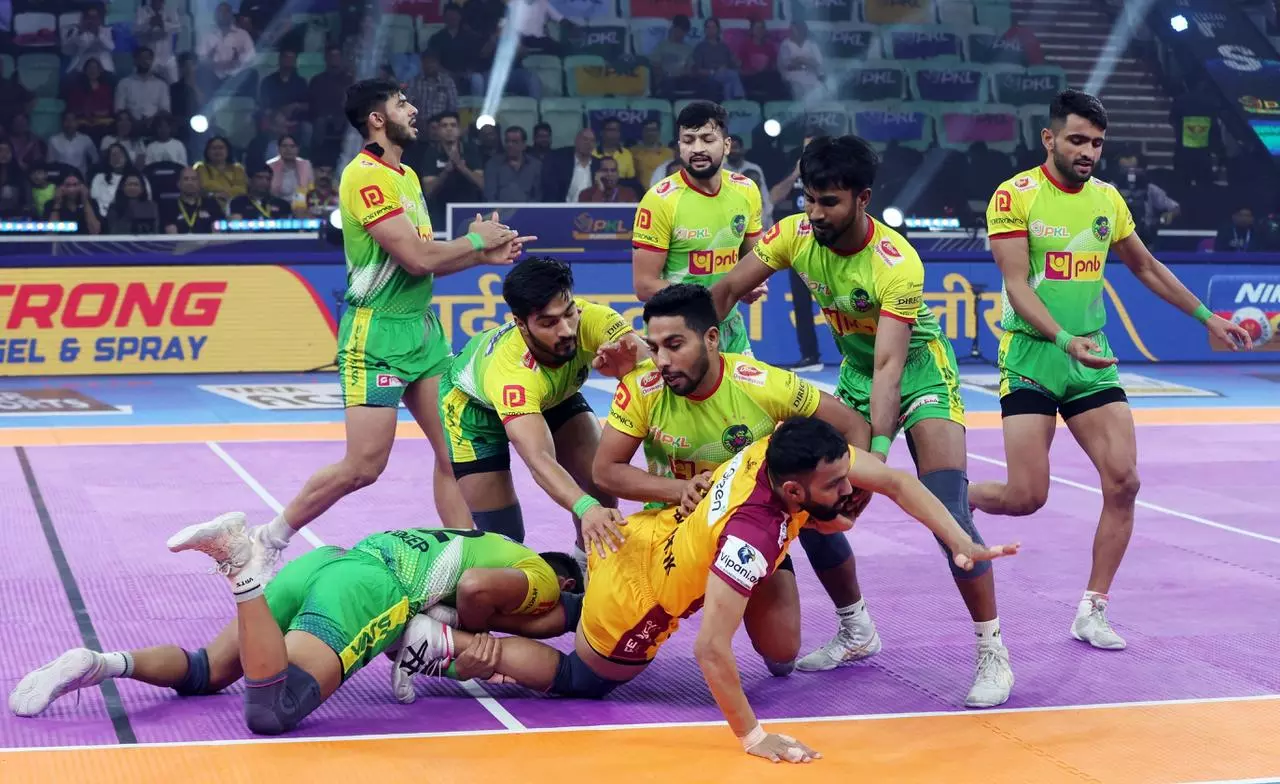 Bharat Powers Telugu Titans Past Patna Pirates to End Their Winning Streak; Set Up Qualifier 2 Clash With Puneri Paltan