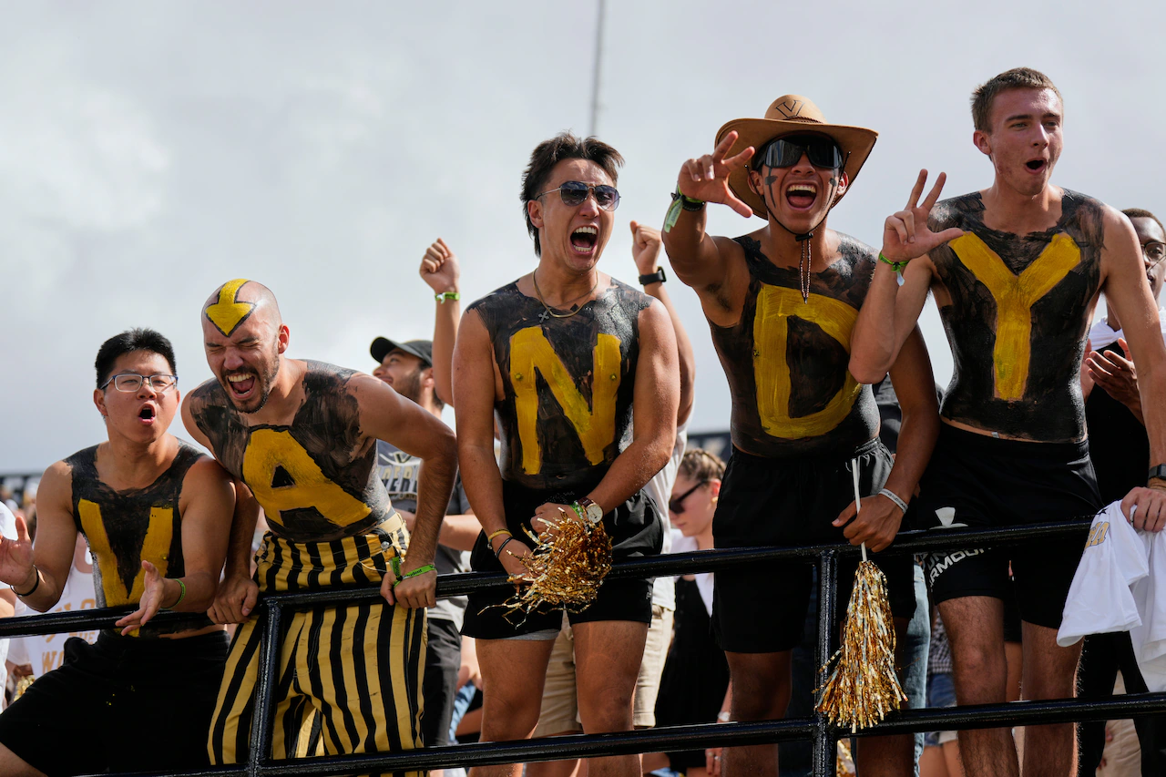 AL.com’s college football staff picks for Week 10 of 2025 season