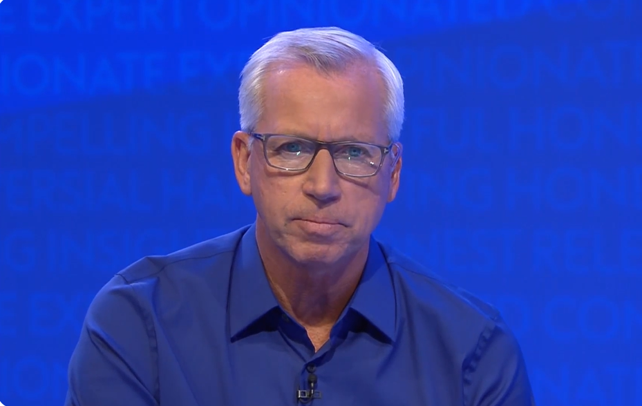 Alan Pardew names Arsenal’s biggest rival for the Premier League title