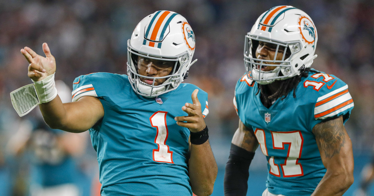 Best TNF Prop Bets, Latest Odds for Ravens at Dolphins