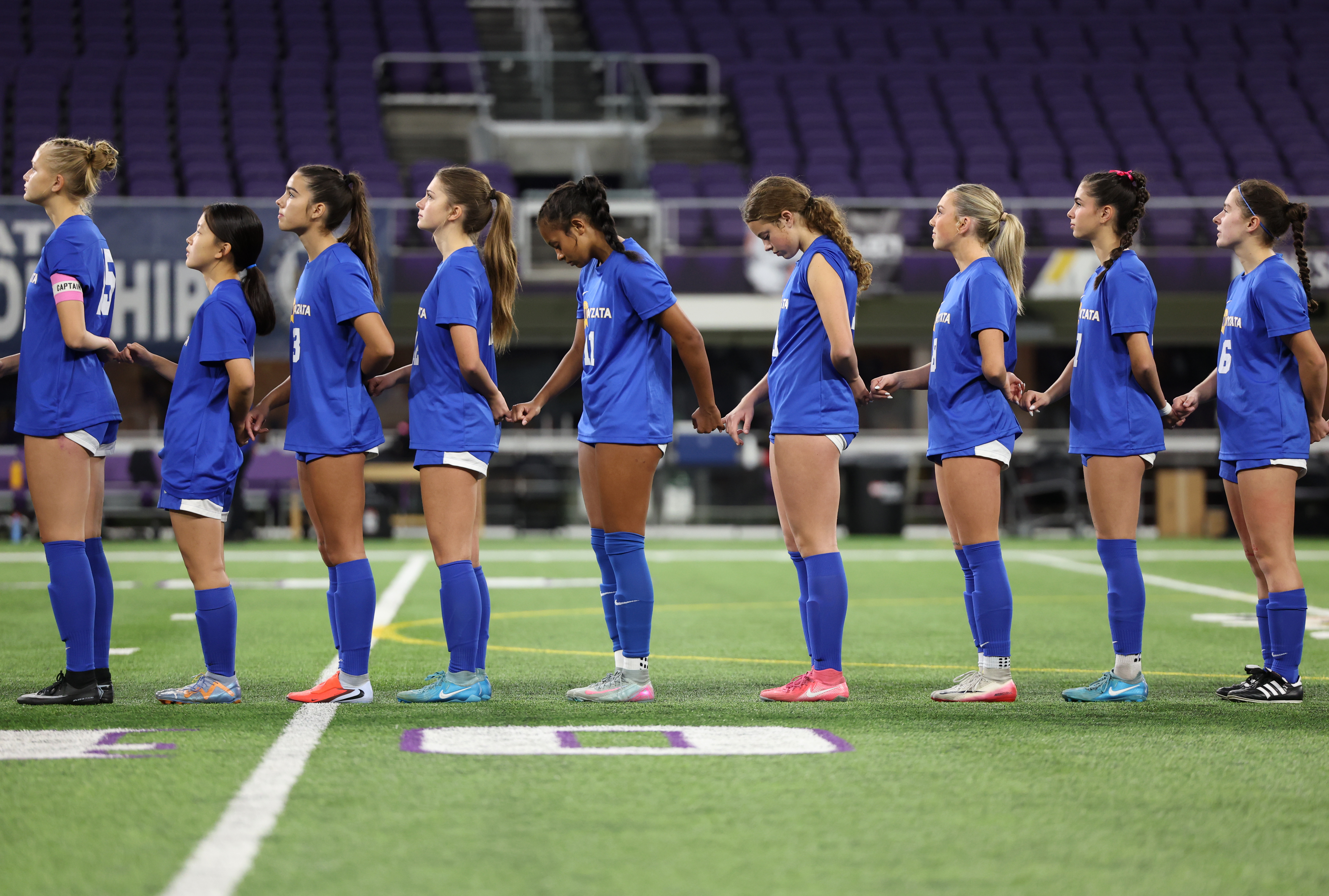 Live updates from girls soccer state semifinals at U.S. Bank Stadium