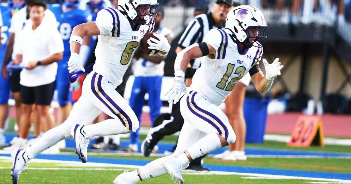 5 high school football games to watch: Week 10