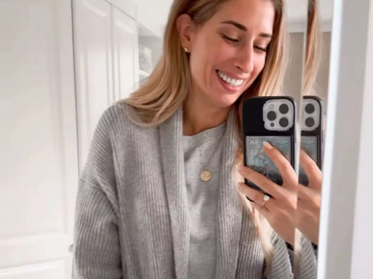 Stacey Solomon's £22 cardigan is 'so cosy' as shoppers race to buy it before it sells out