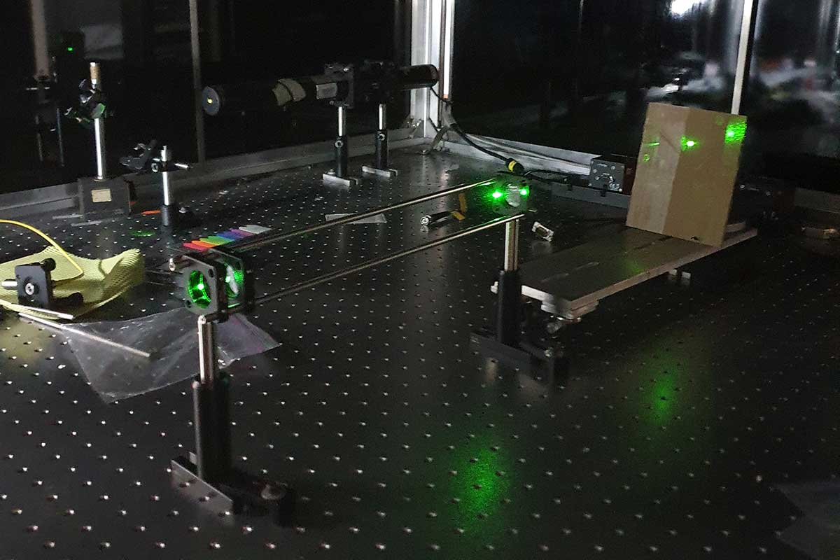 UP Researchers Record First Measurement of Elusive Light Shift in Low-Loss Dielectric Materials