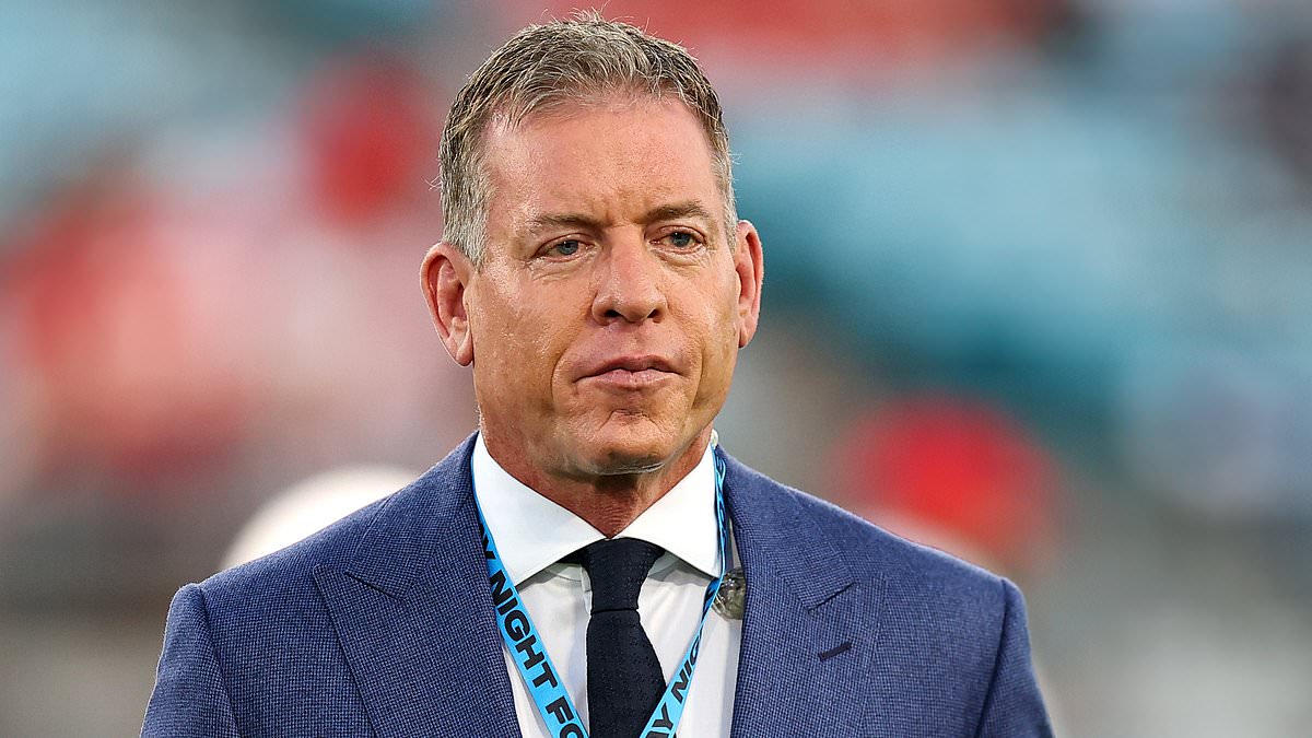 Troy Aikman accuses NFL referees of showing favoritism to Patrick Mahomes during Chiefs' latest win