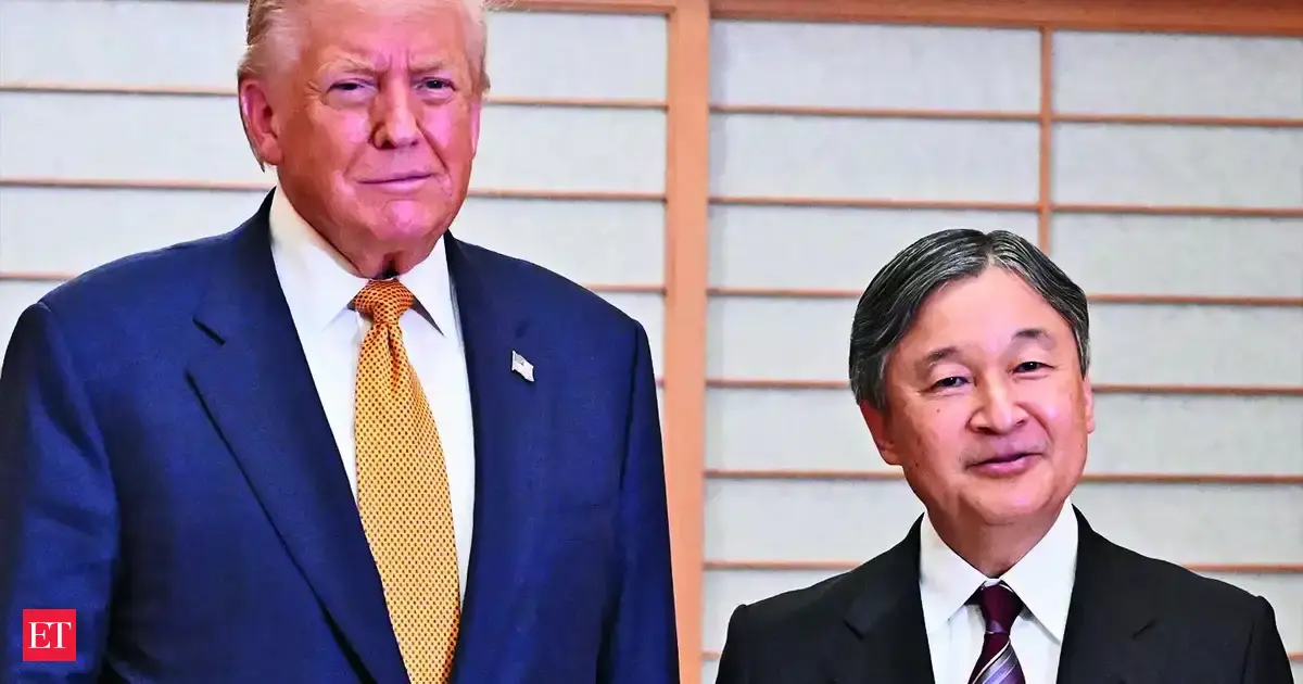 Trump gets royal welcome in Japan, China truce hopes rise