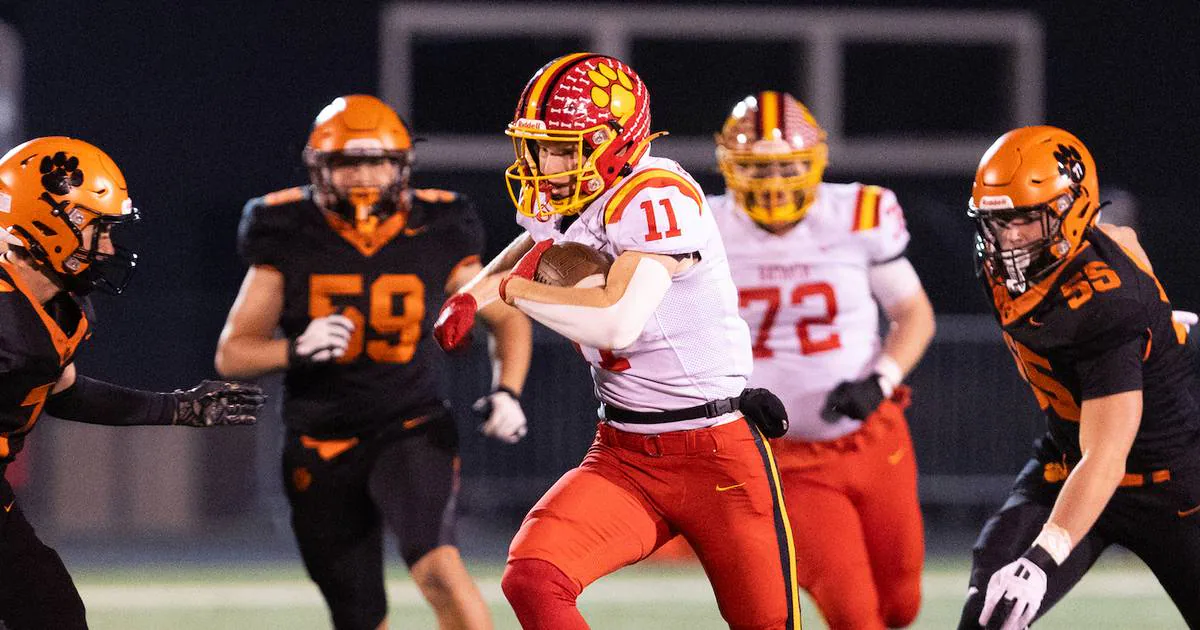 Batavia High ask for good behavior at playoff football game Friday
