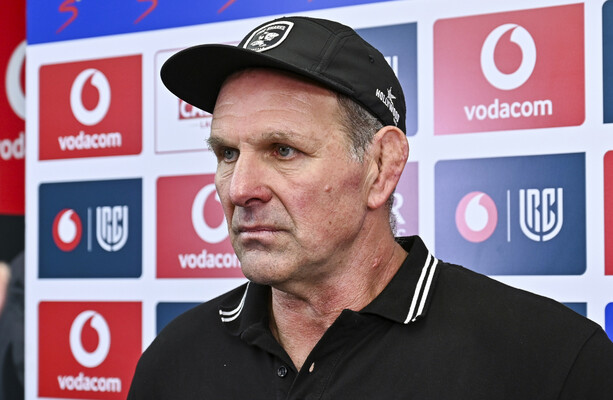 John Plumtree to step down as Sharks head coach at the end of the season