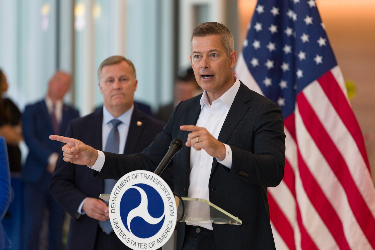 $16 billion Gateway Tunnel not dead: Duffy says project under review