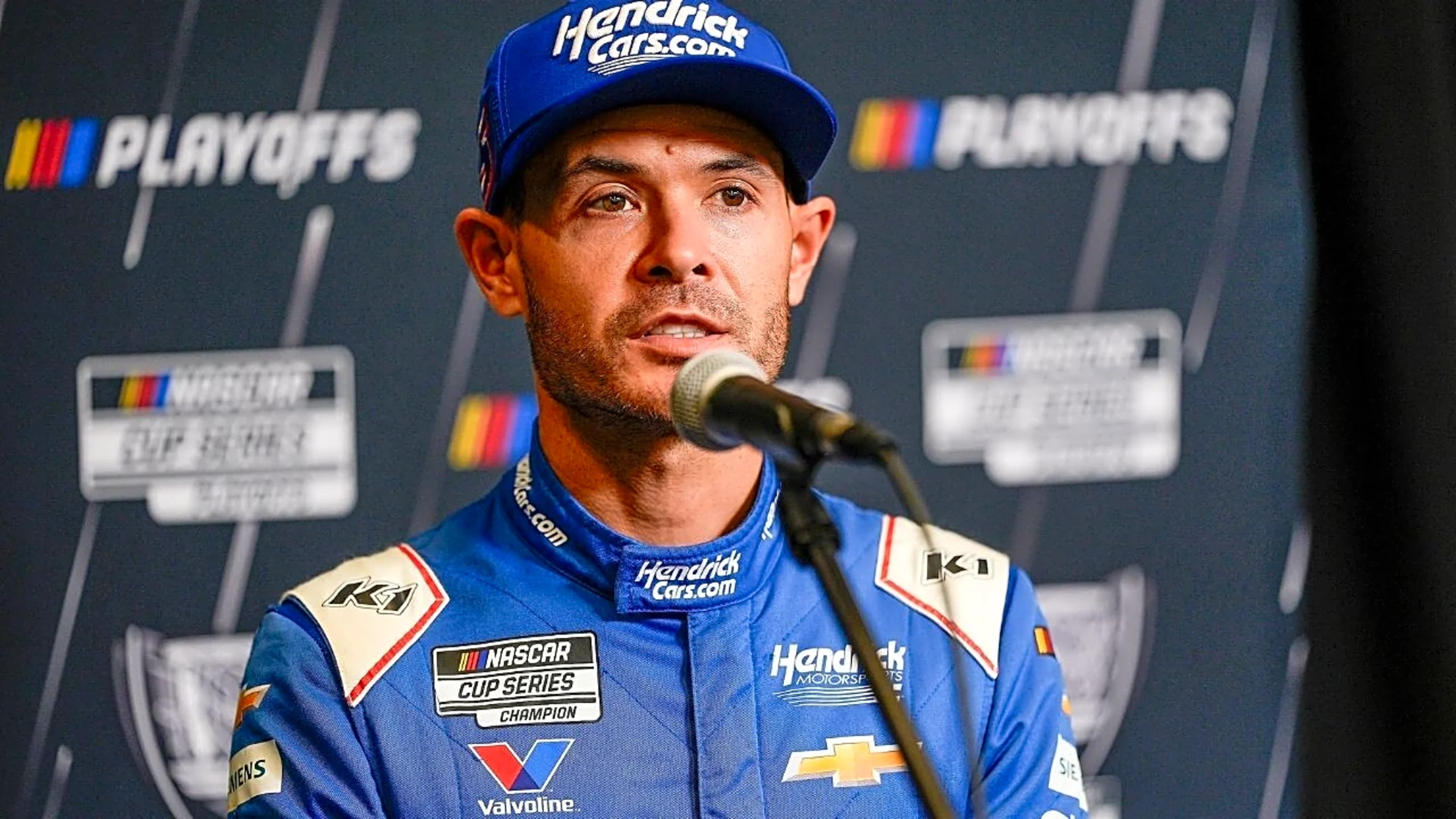 Kyle Larson Insists Martinsville Is Not A Must-Win, Has Full Focus on Just Beating Christopher Bell