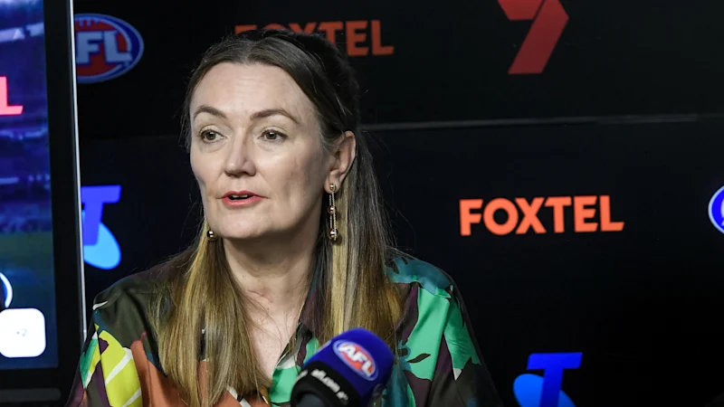 Murdoch’s closest adviser resigns from News Corp