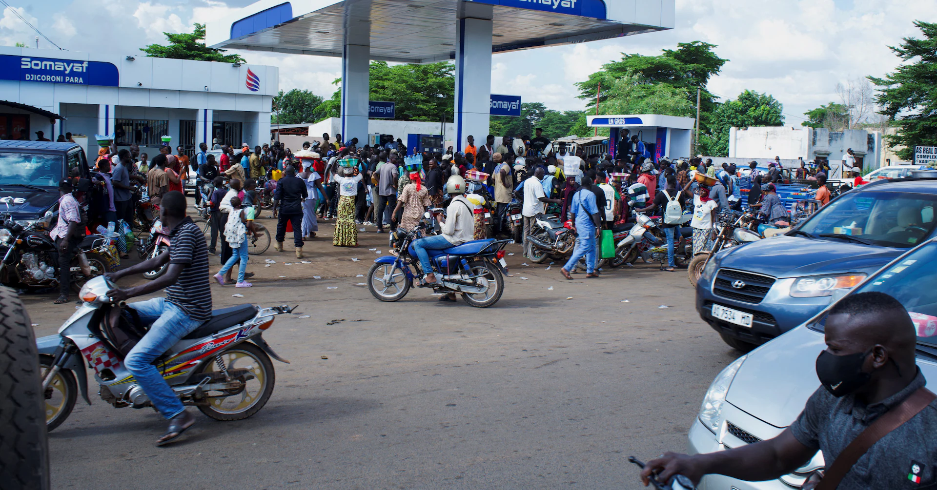 Italy tells citizens to leave Mali because of security issues