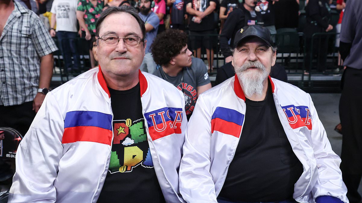 Family of WWE legend Mike Rotunda issue troubling health update on Hall of Famer