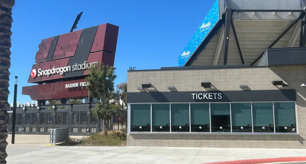 Aztecs push to fill Snapdragon for showdown against Wyoming