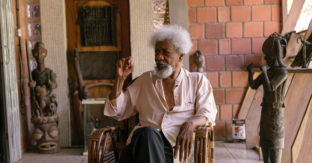 Nobel Prize Winner Wole Soyinka Says the U.S. Revoked His Visa