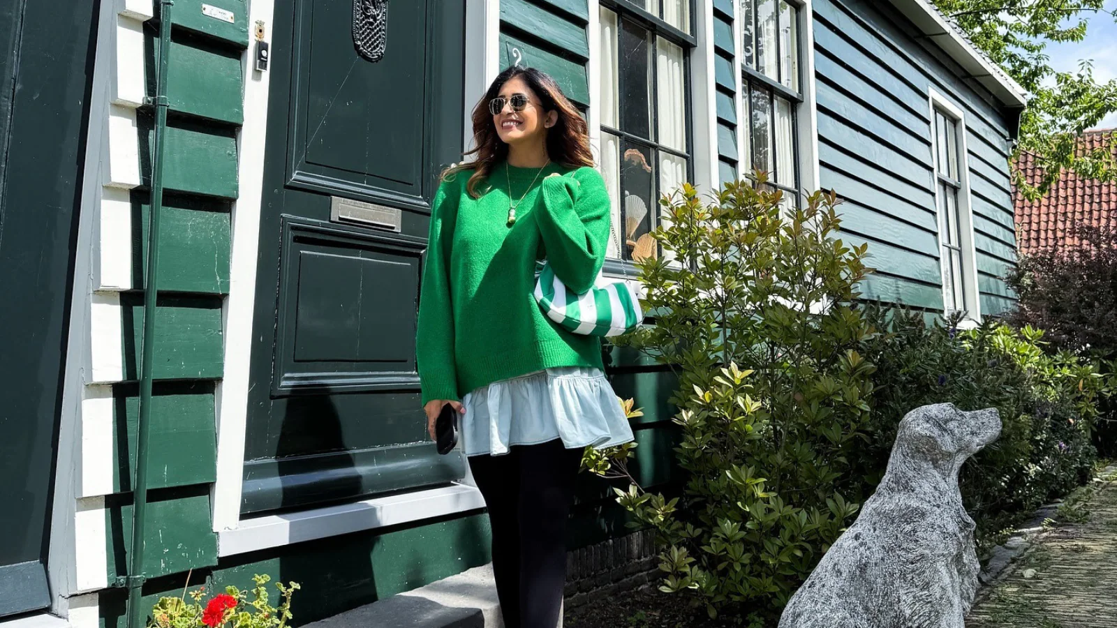 Bigg Boss 19: Kishwer Merchant Praises Kunickaa Sadanand’s Game Plan, Calls Out Ashnoor Kaur and Abhishek Bajaj