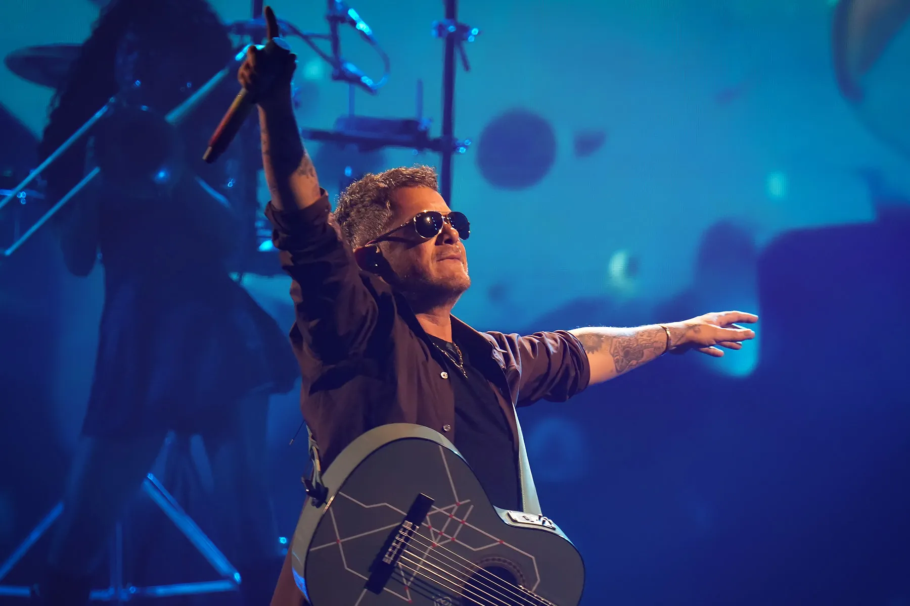 Alejandro Sanz Announces 2026 U.S. Dates for ¿Y Ahora Que? Tour (Exclusive)