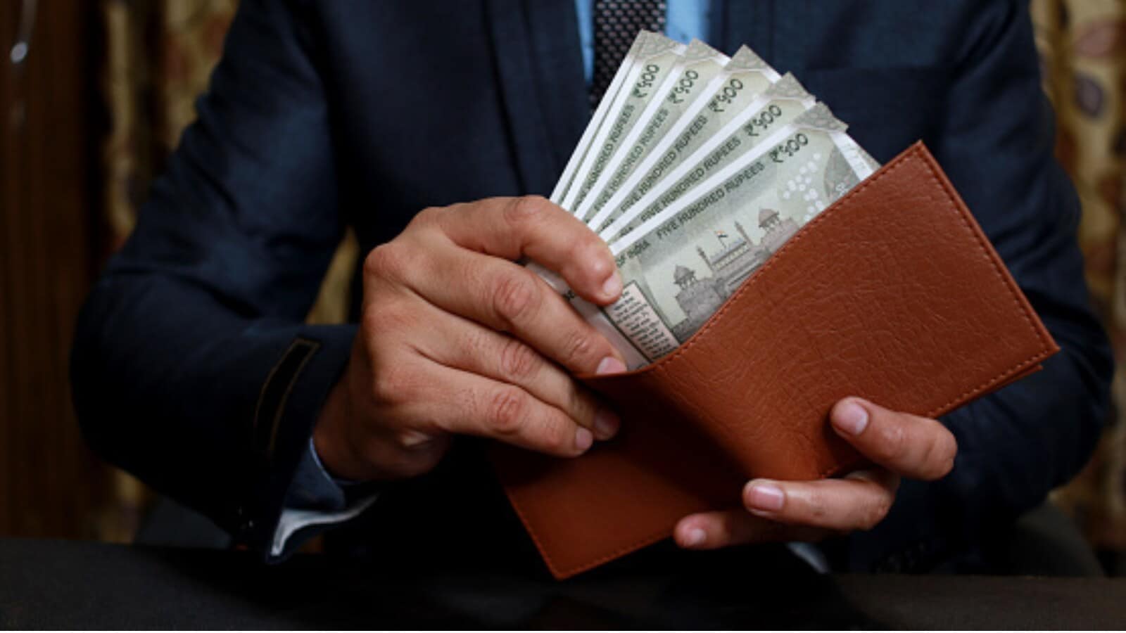 Centre Clears Confusion on Rs 25 Lakh Gratuity Cap, Says It Won’t Apply To These Employees