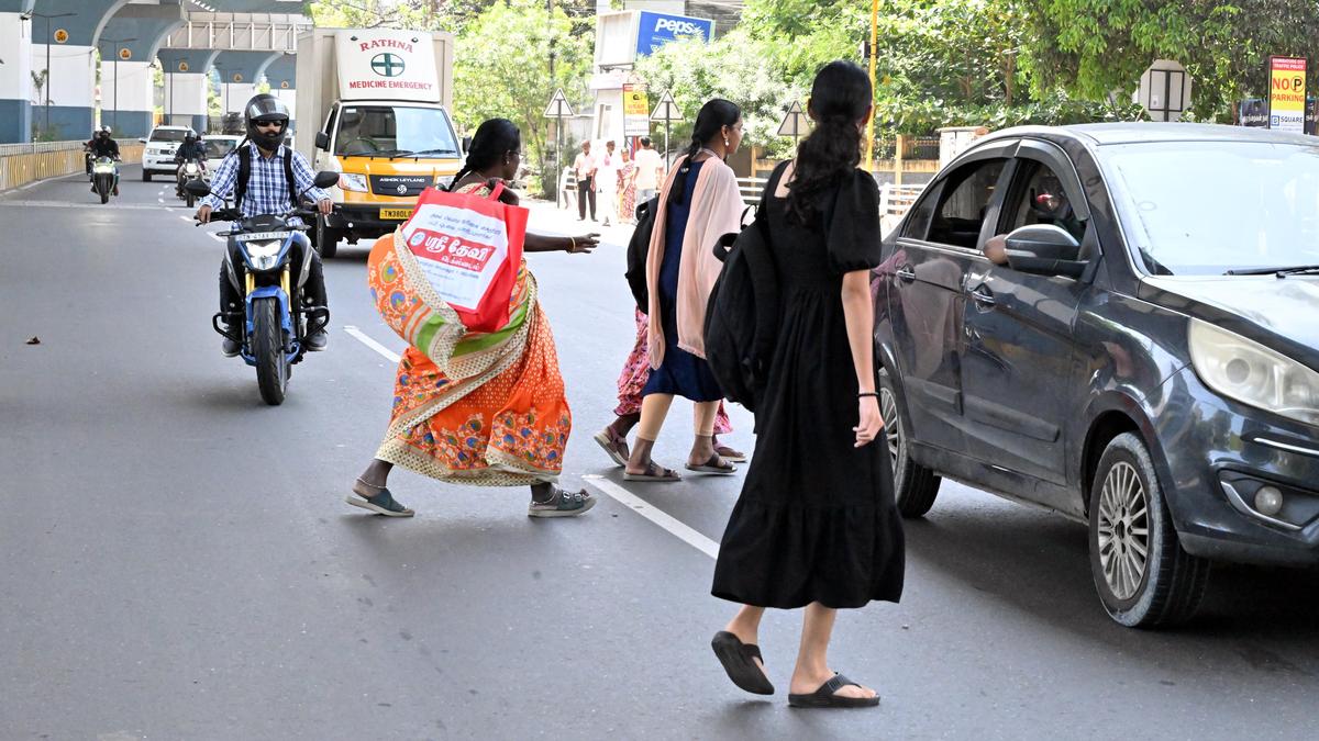 ‘Coimbatore’s roads lack provisions for safe pedestrian crossing’