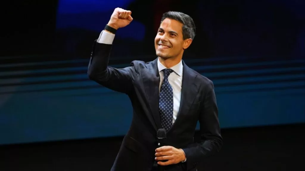 Jetten and Wilders locked in dead heat as Dutch votes counted