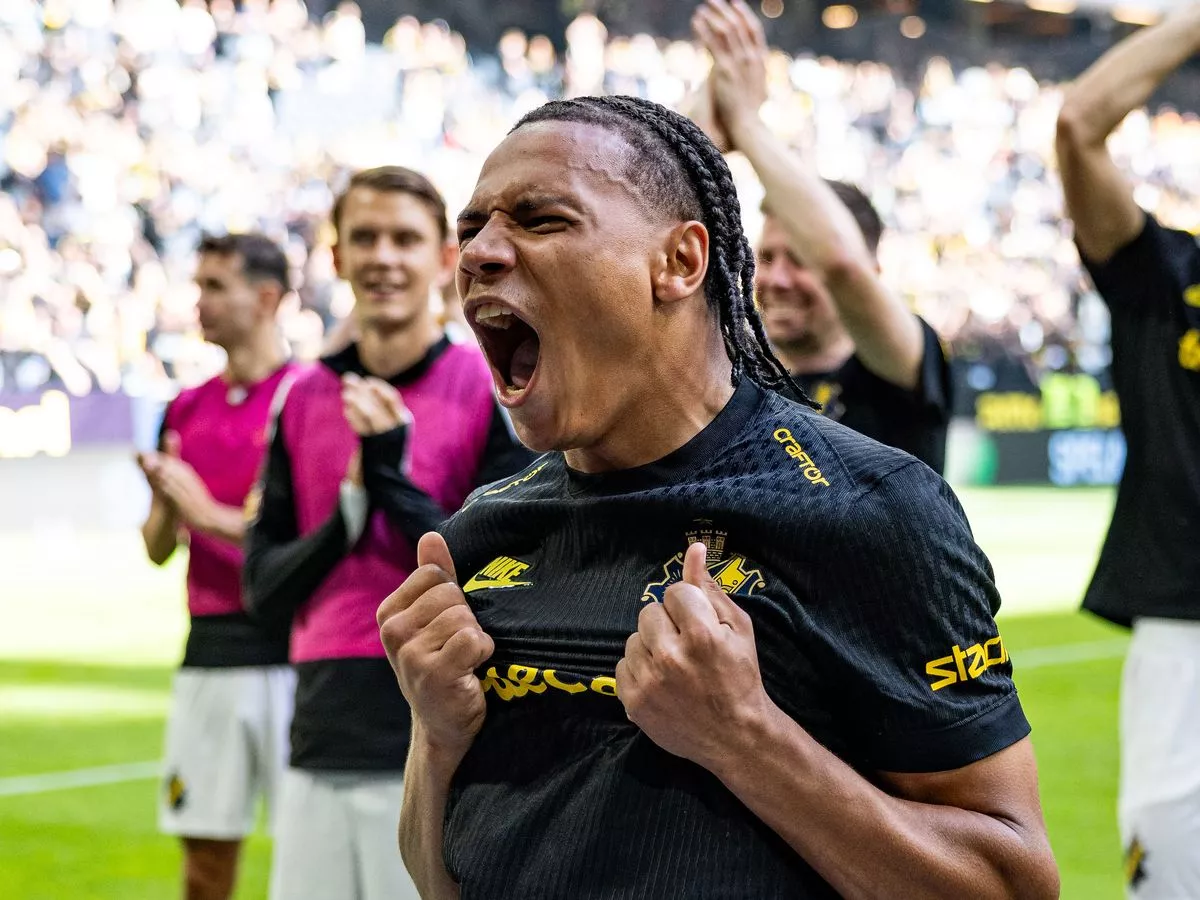 Man Utd in 'concrete negotiations' to sign wonderkid in January transfer window