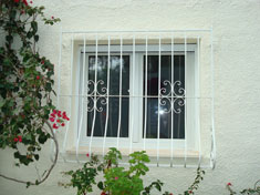 SafeStyle Spain – Secure, Efficient Windows for Mediterranean Living