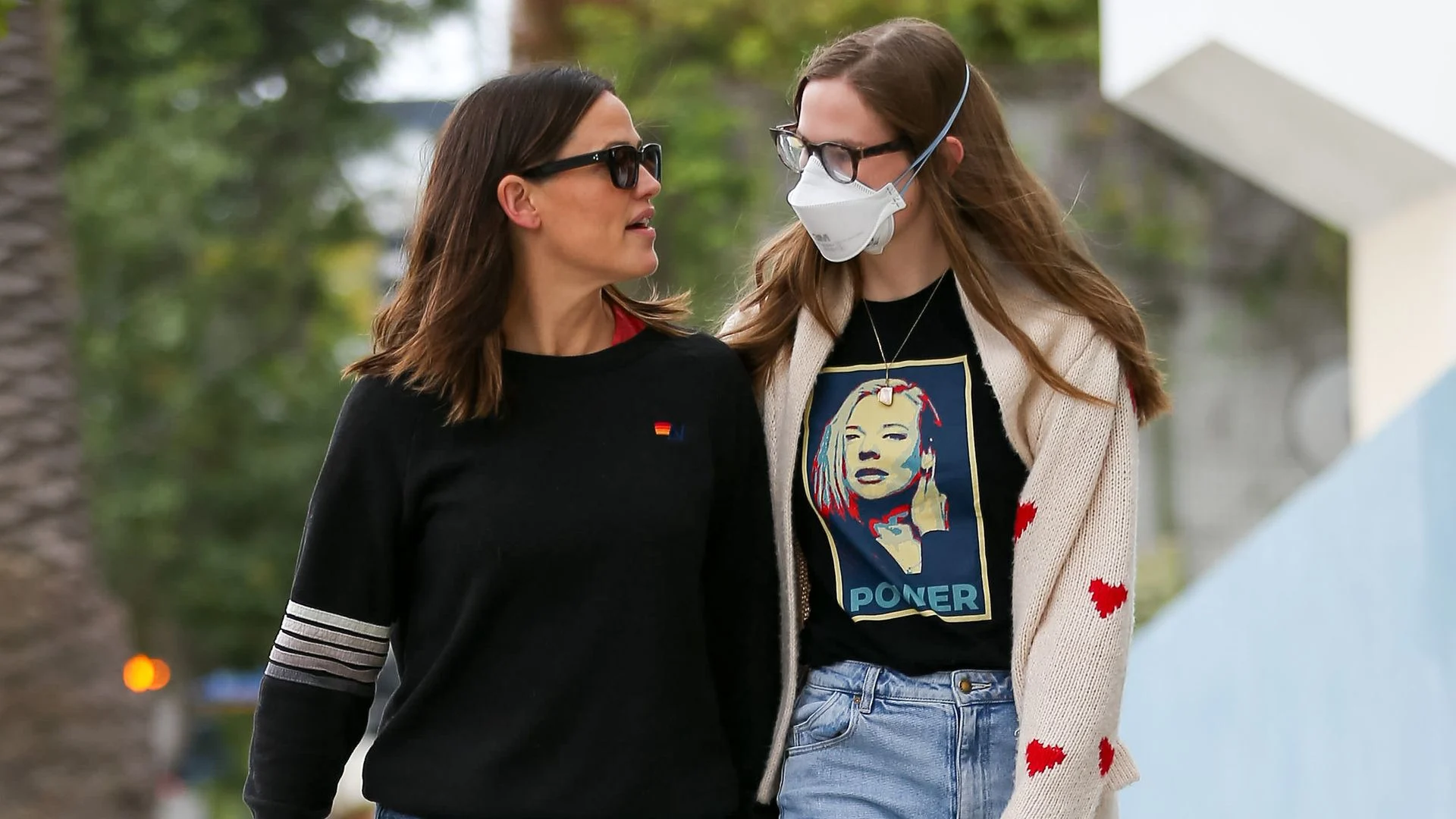 Jennifer Garner reveals how her three children helped her make a positive change — and her famous friends are in awe