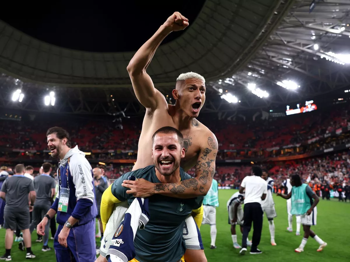 'Unhappy' Premier League footballer quits aged 26 for new career weeks on from trophy glory