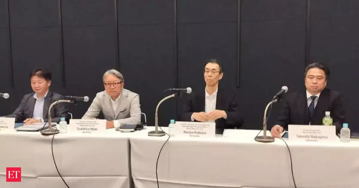 Honda to roll out 10 new cars , 7 SUVs in India by 2030