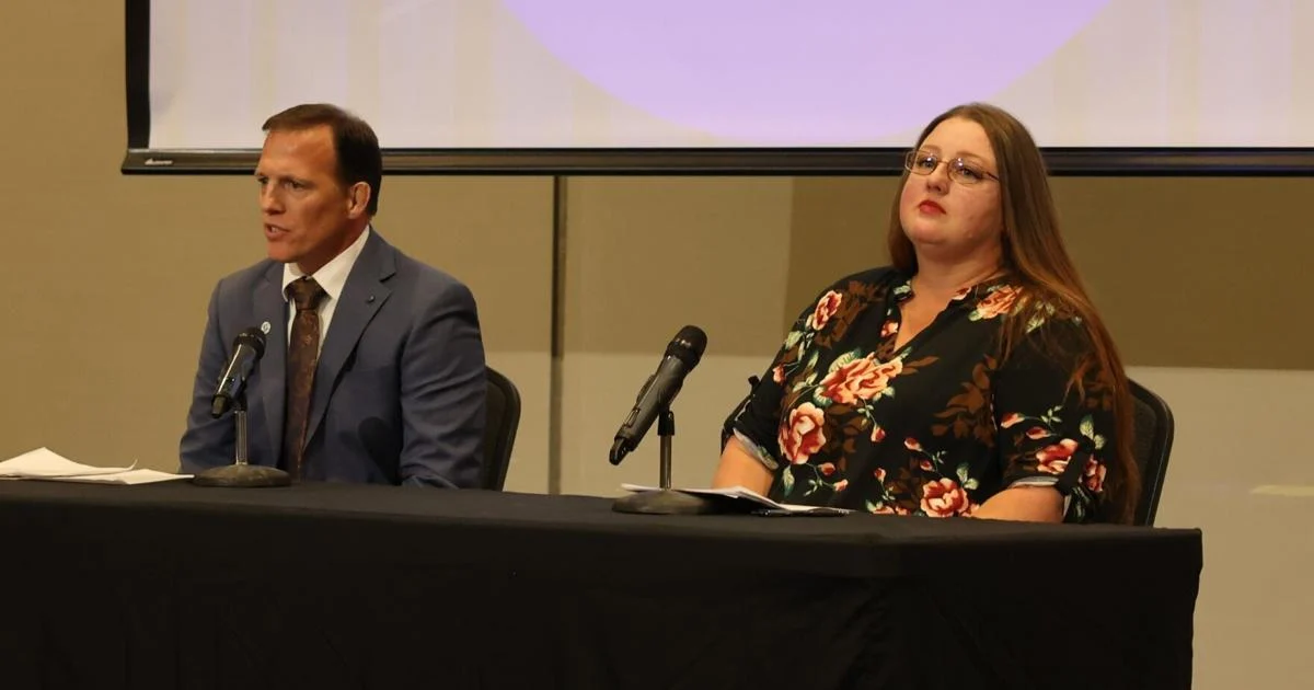 Candidates Jobgen, Zaharopoulos show differences at forum