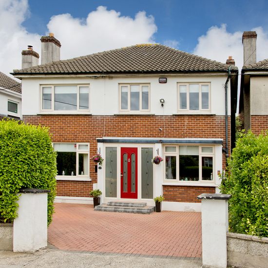 Access to outdoor space in a commuter friendly Templeogue location