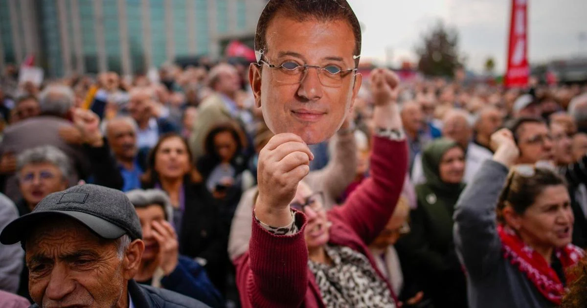 Imprisoned mayor of Istanbul questioned over espionage charges