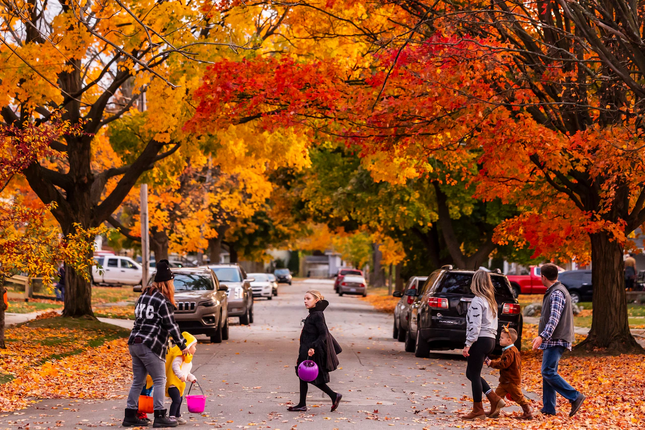 Hello, Grand Rapids: Watch for Halloween trick-or-treaters on the roads, in neighborhoods