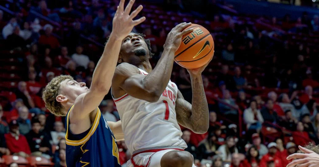 UNM Lobos take on Northern Arizona University in an exhibition game