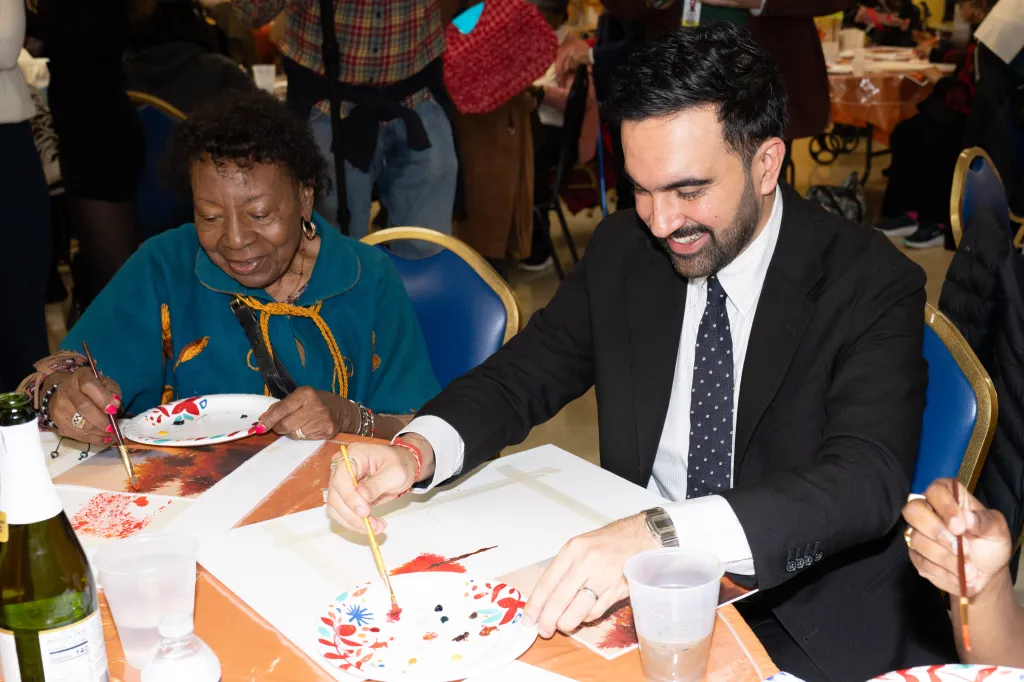 Mamdani targets senior voters as he seeks to blunt Cuomo edge with older NYers