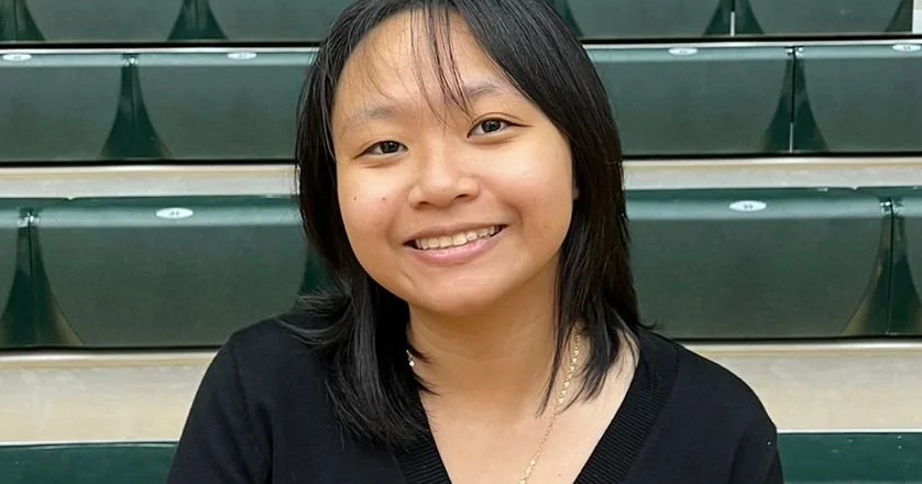 UOG chemistry student receives National Institutes of Health scholarship