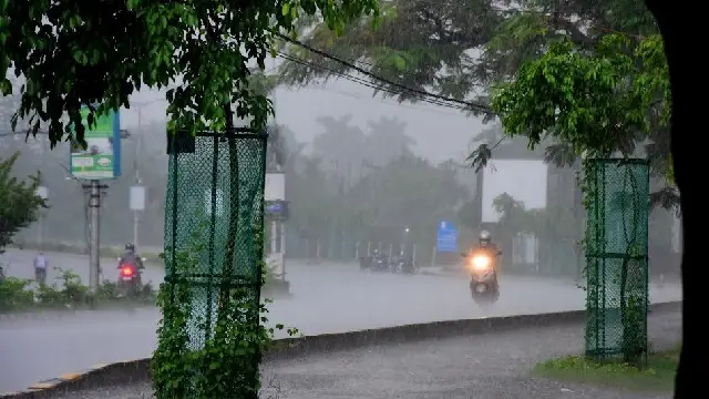 Cyclone Montha crossed coast near Narasapuram between Machilipatnam and Kakinada
